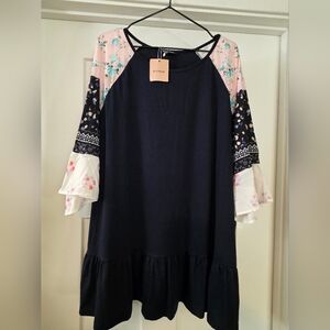 BloomChic Navy and Floral Blouse